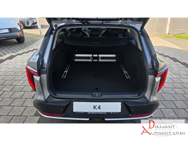 Kia K4 SW – Bild 11