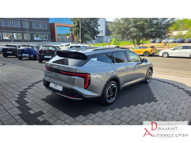 Kia K4 SW – Bild 5