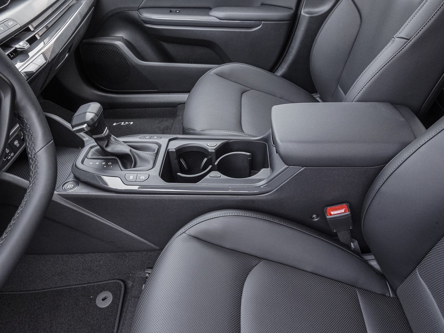 Kia K4 SW – Bild 12
