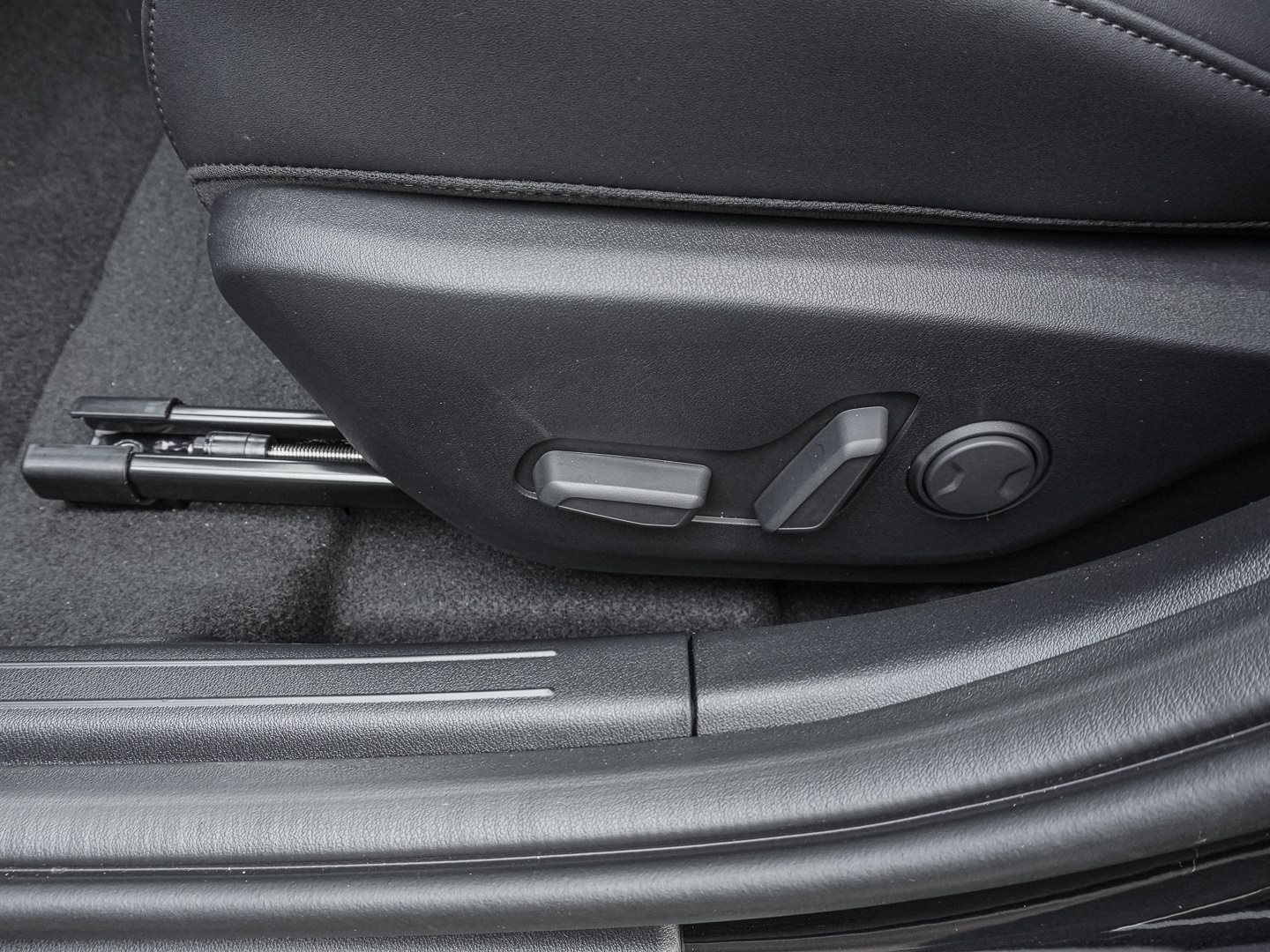Kia K4 SW – Bild 13