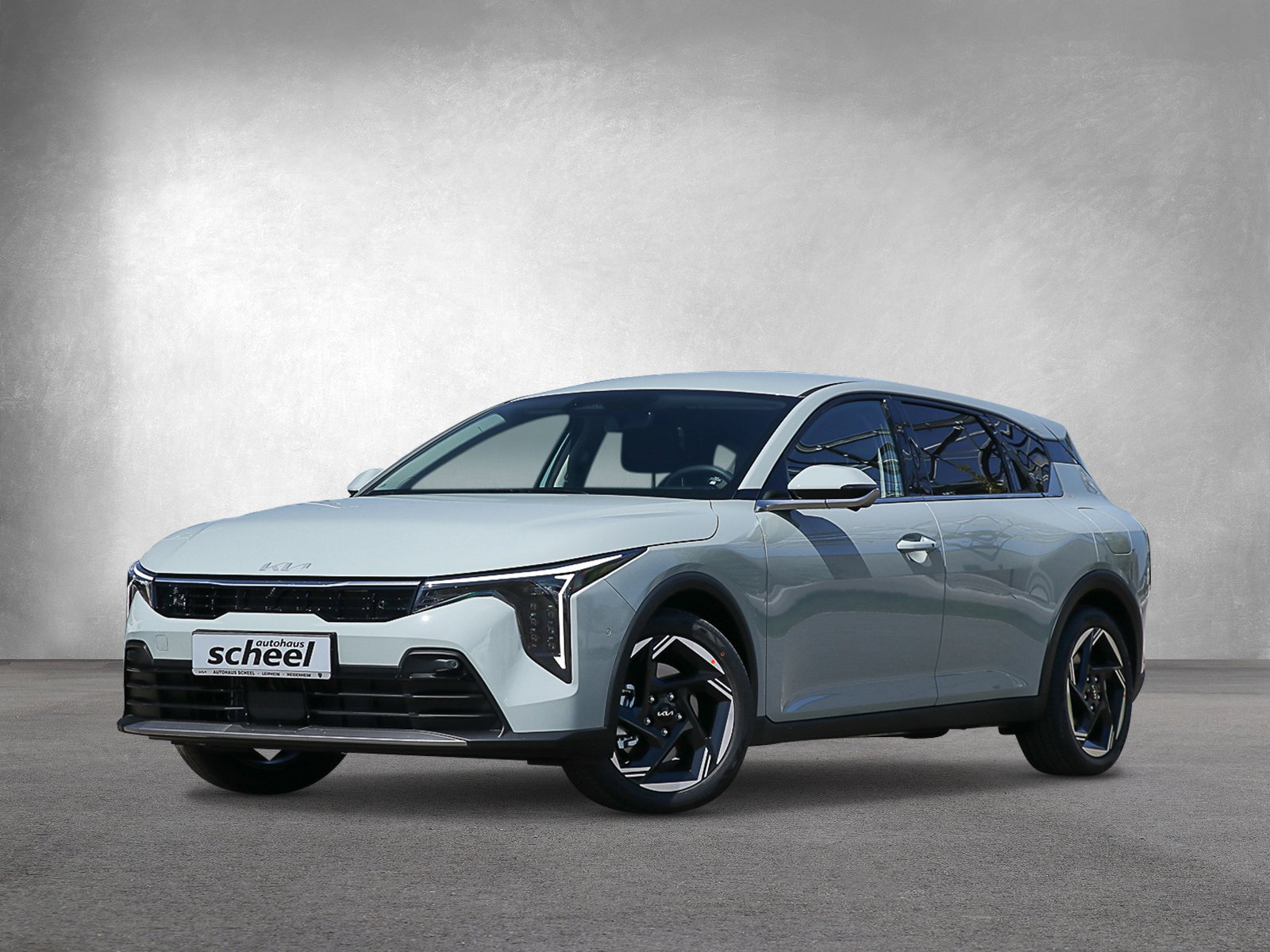 Kia K4