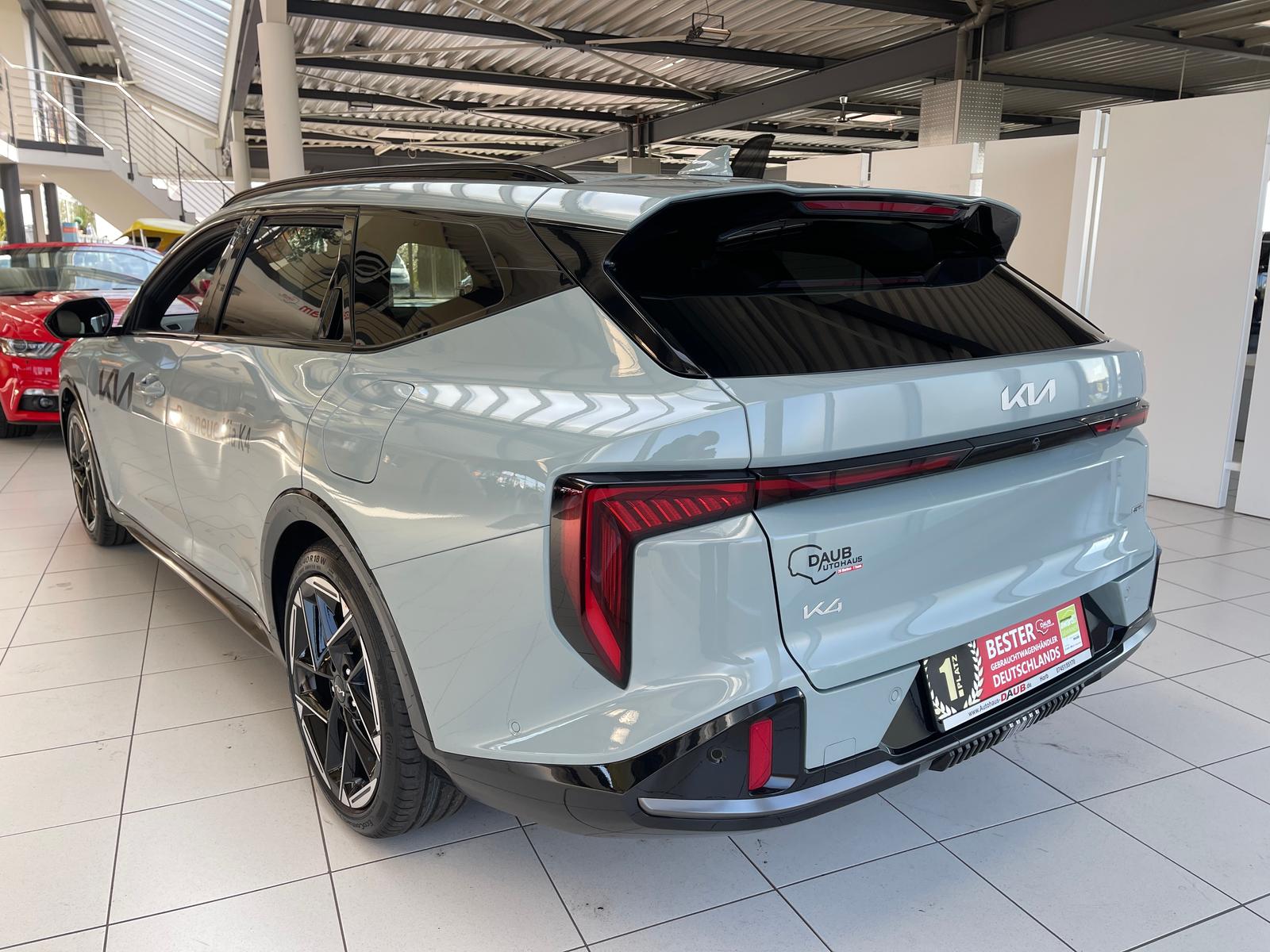 Kia K4 SW