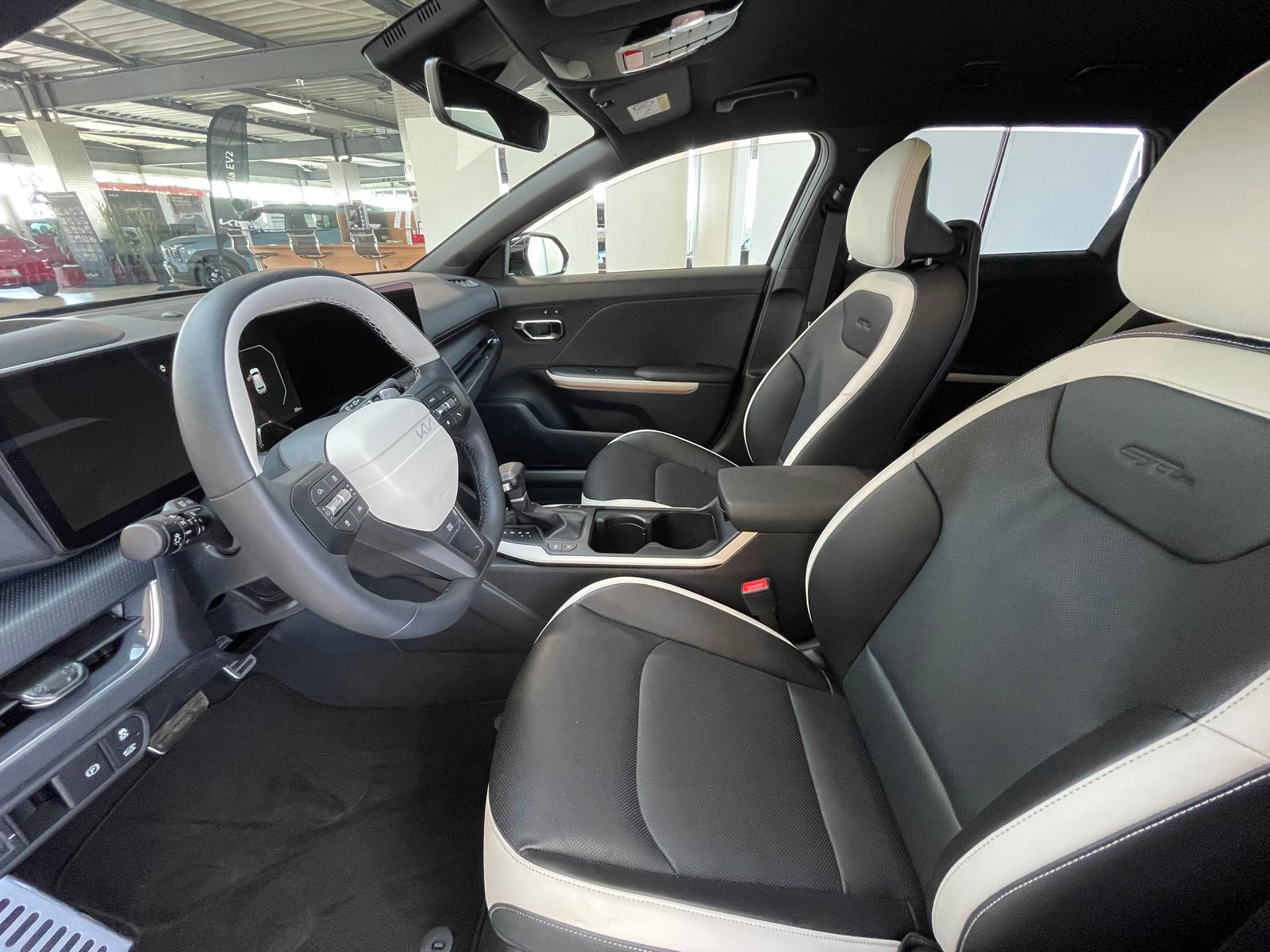 Kia K4 SW – Bild 8