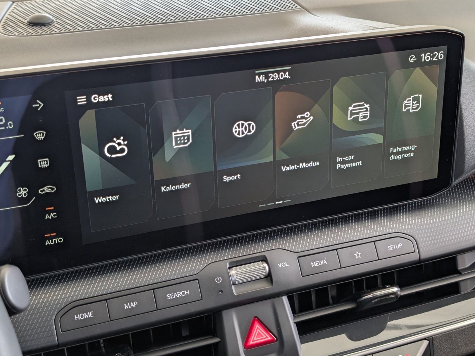 Kia K4 SW – Bild 22