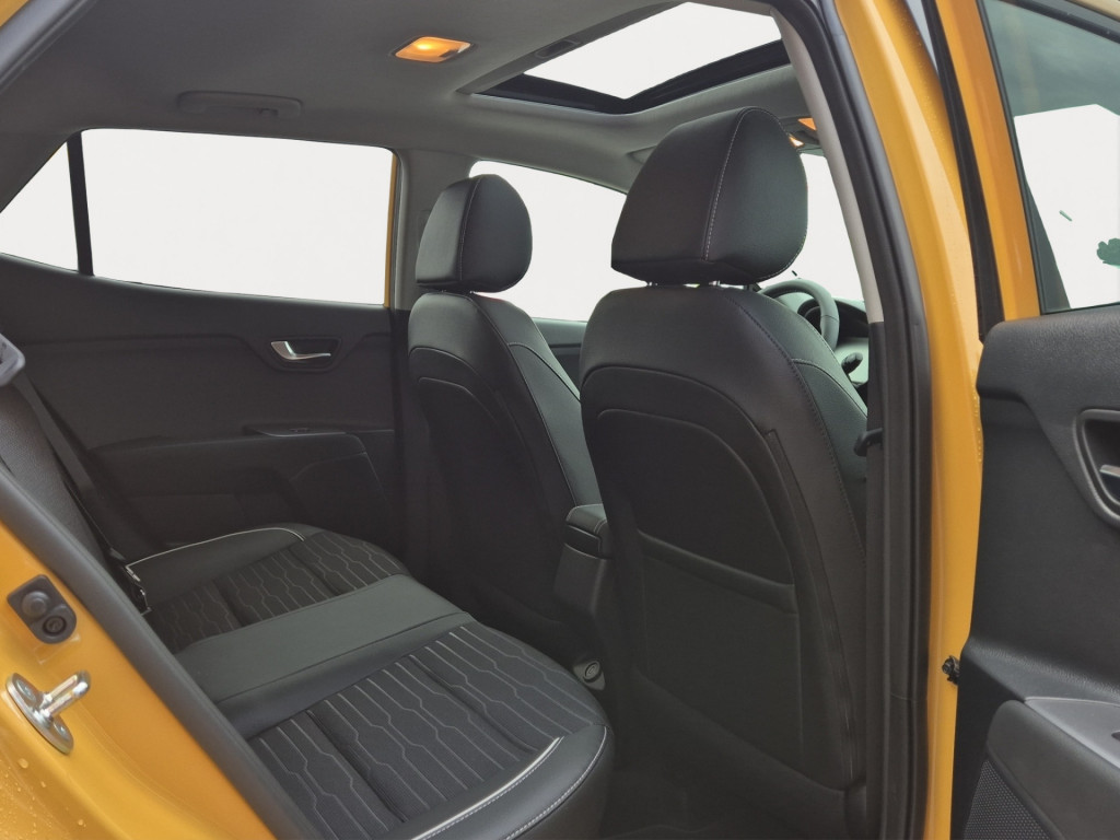 Kia Stonic – Bild 12