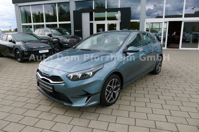 Kia CEED 2025 — Kia cee'd