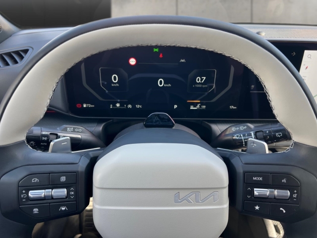 Kia K4 SW – Bild 18