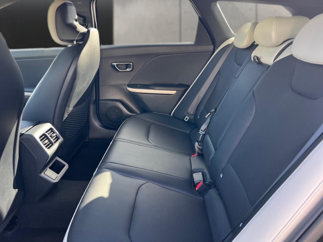 Kia K4 SW – Bild 24