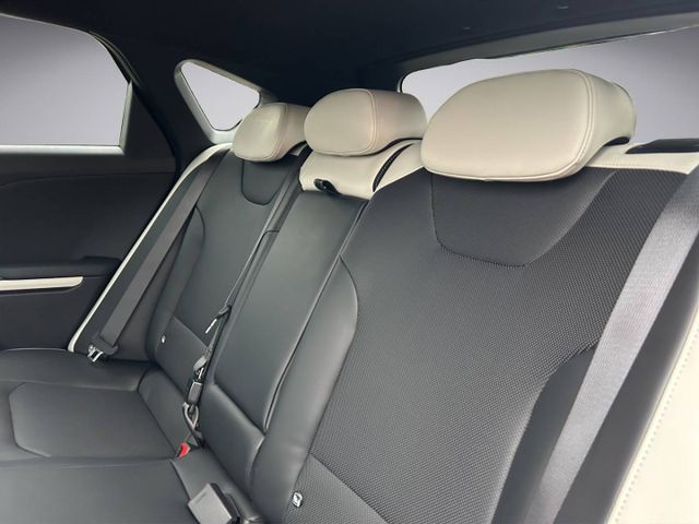 Kia K4 – Bild 8