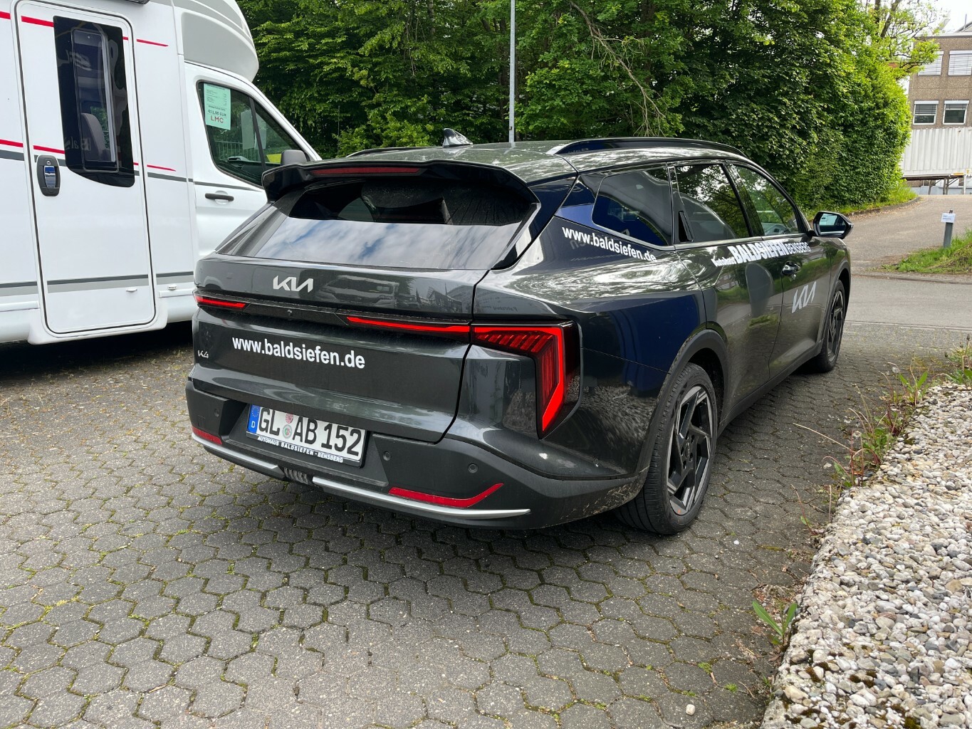 Kia K4