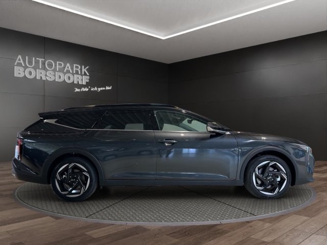 Kia K4 SW – Bild 5