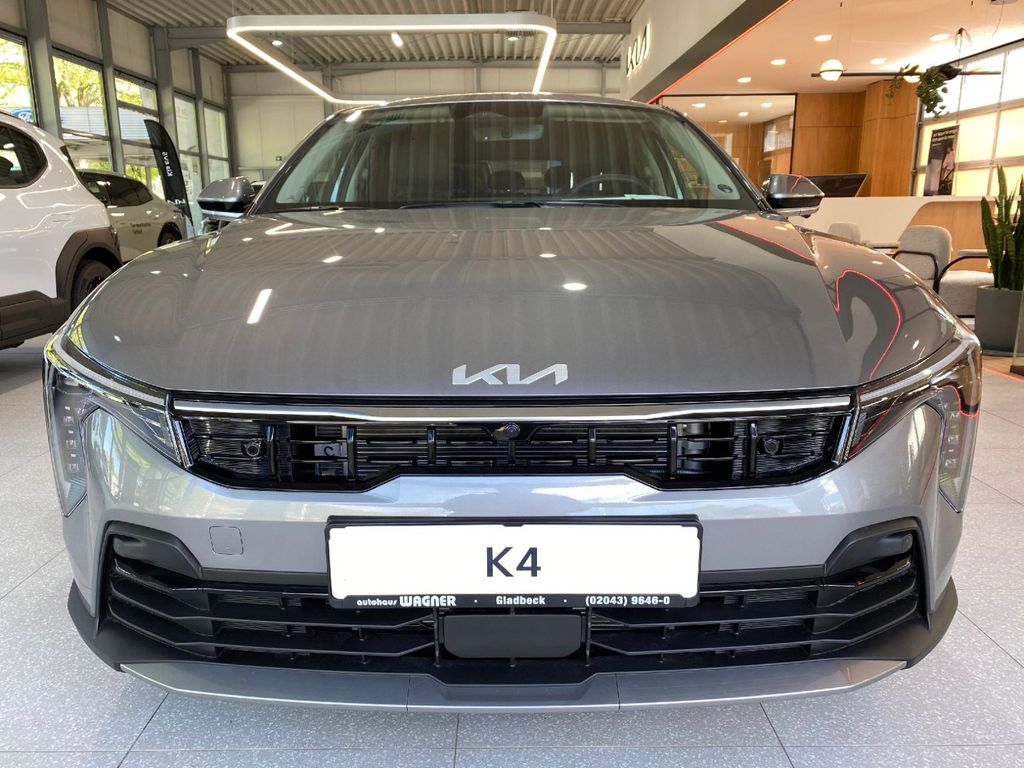 Kia K4