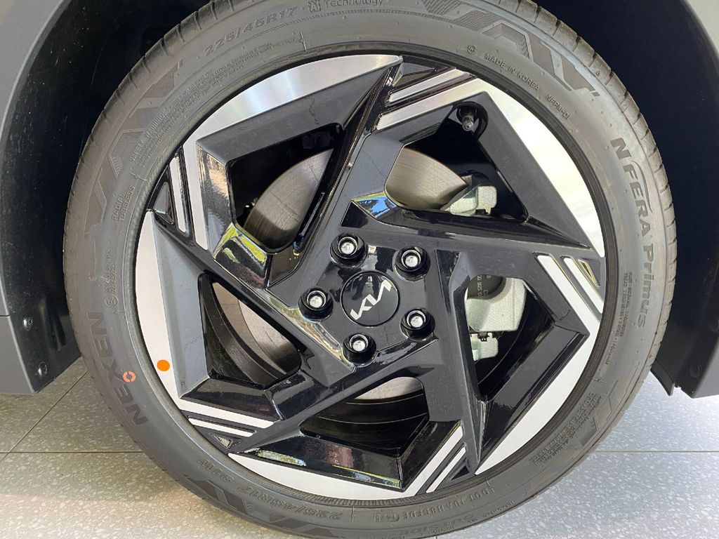 Kia K4 – Bild 8