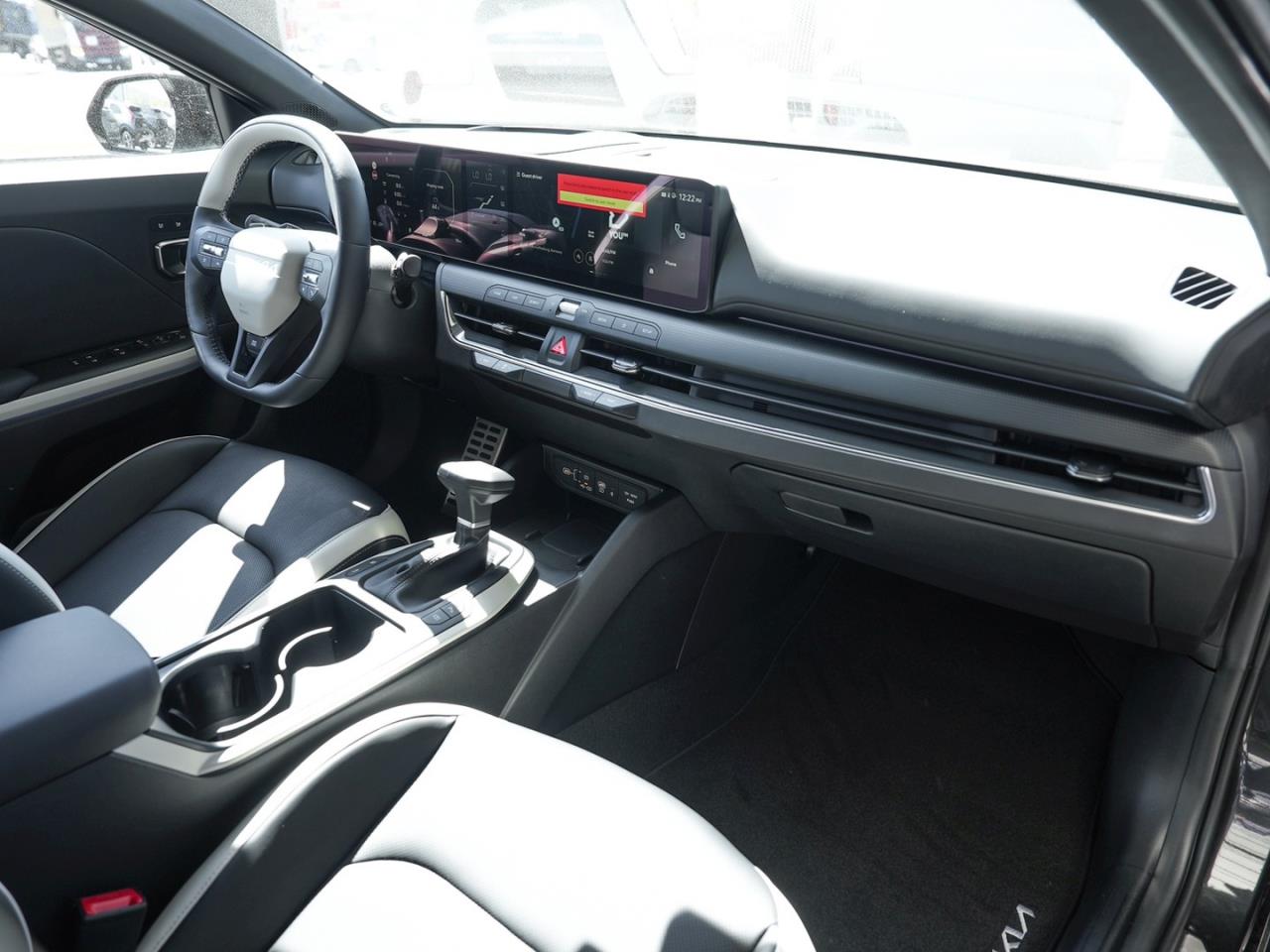 Kia K4 SW – Bild 15