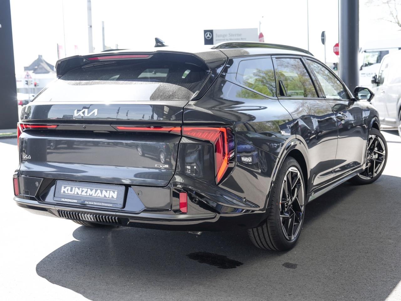Kia K4 SW