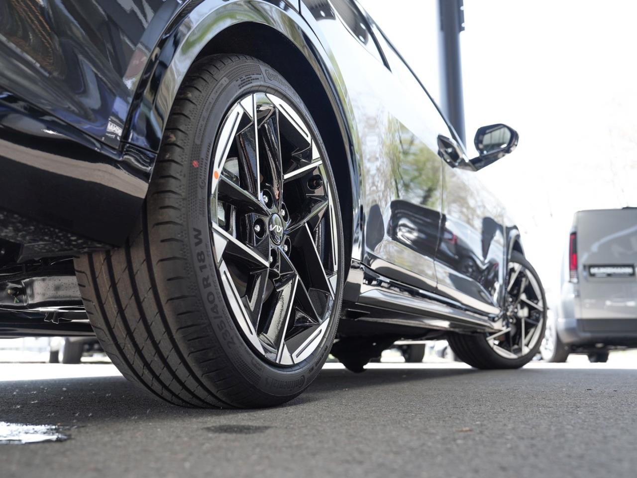 Kia K4 SW – Bild 5