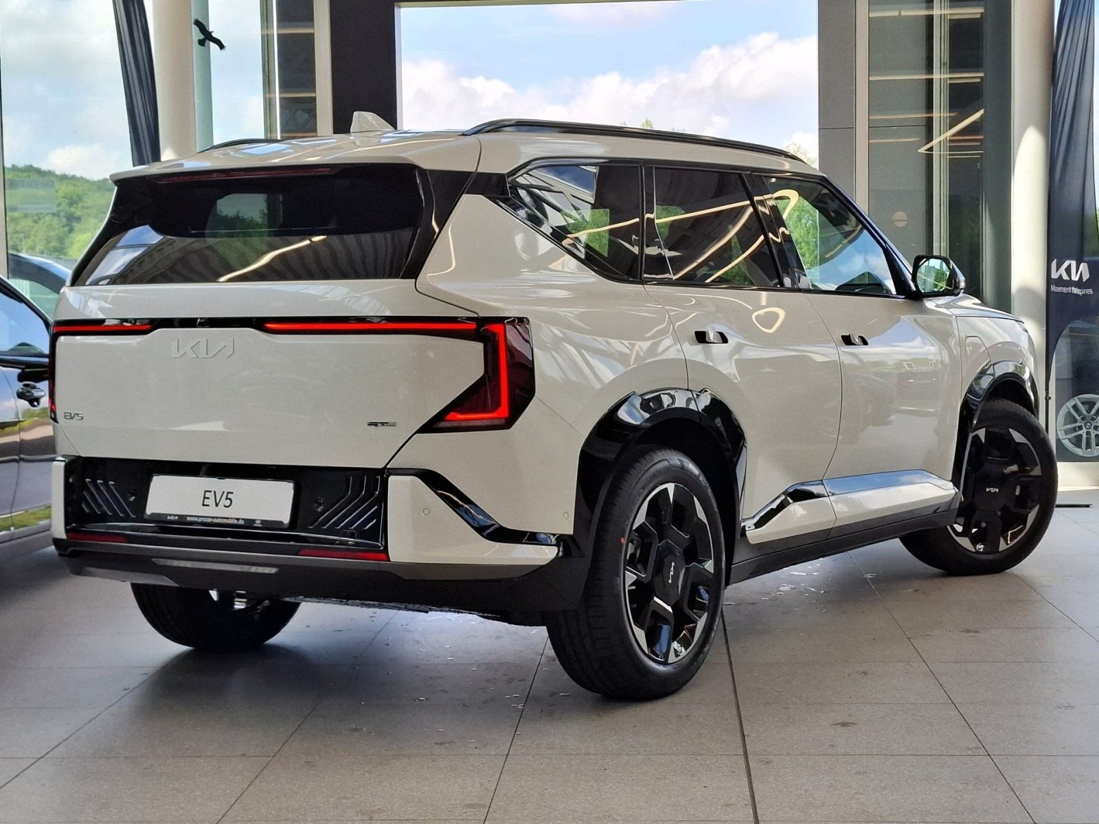 Kia EV5