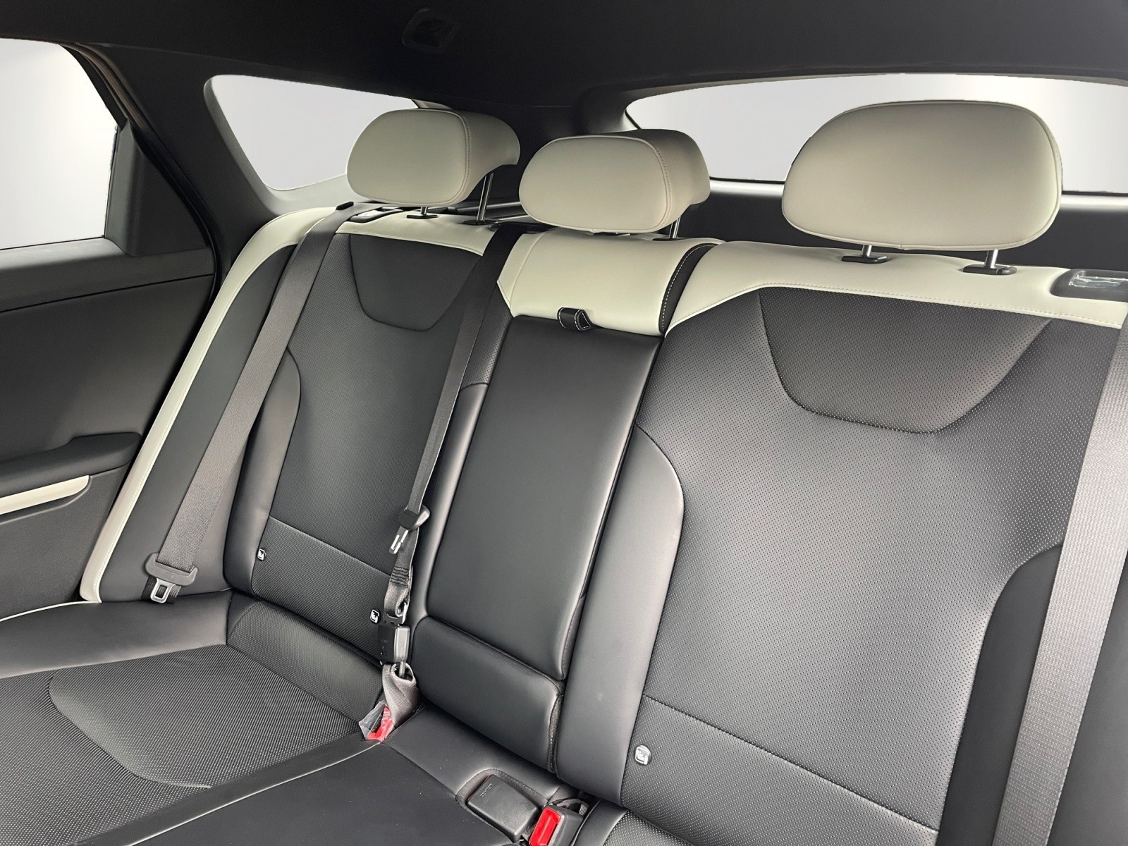 Kia K4 – Bild 7
