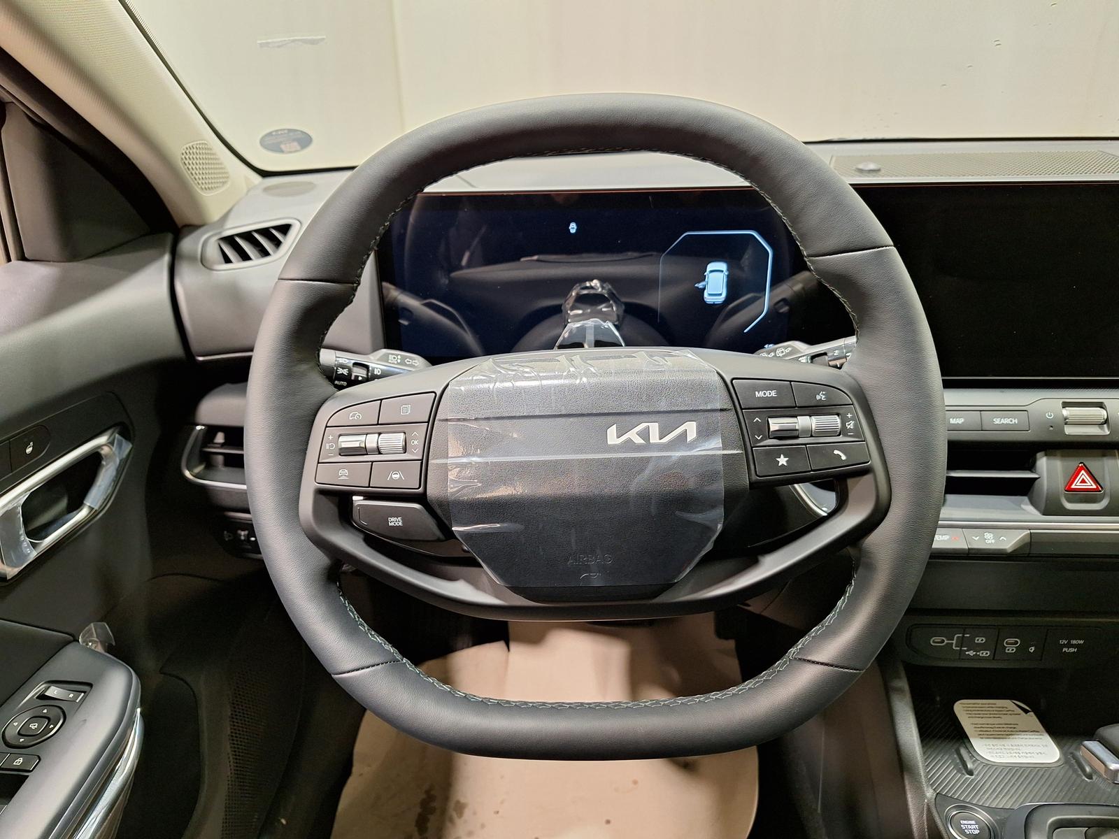 Kia K4 SW – Bild 8