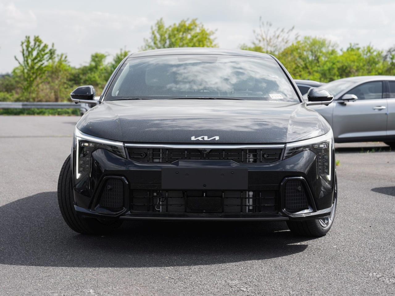 Kia K4 – Bild 2