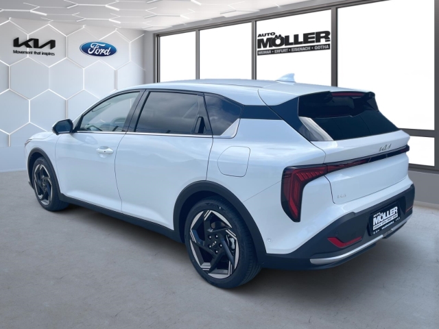 Kia K4