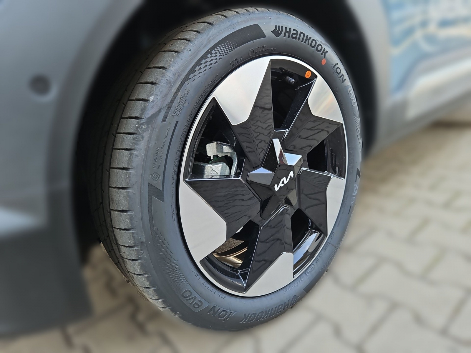 Kia EV2