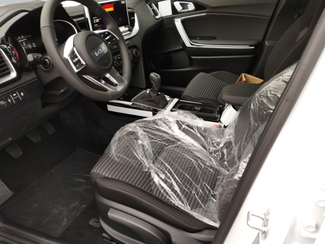 Kia cee'd – Bild 10