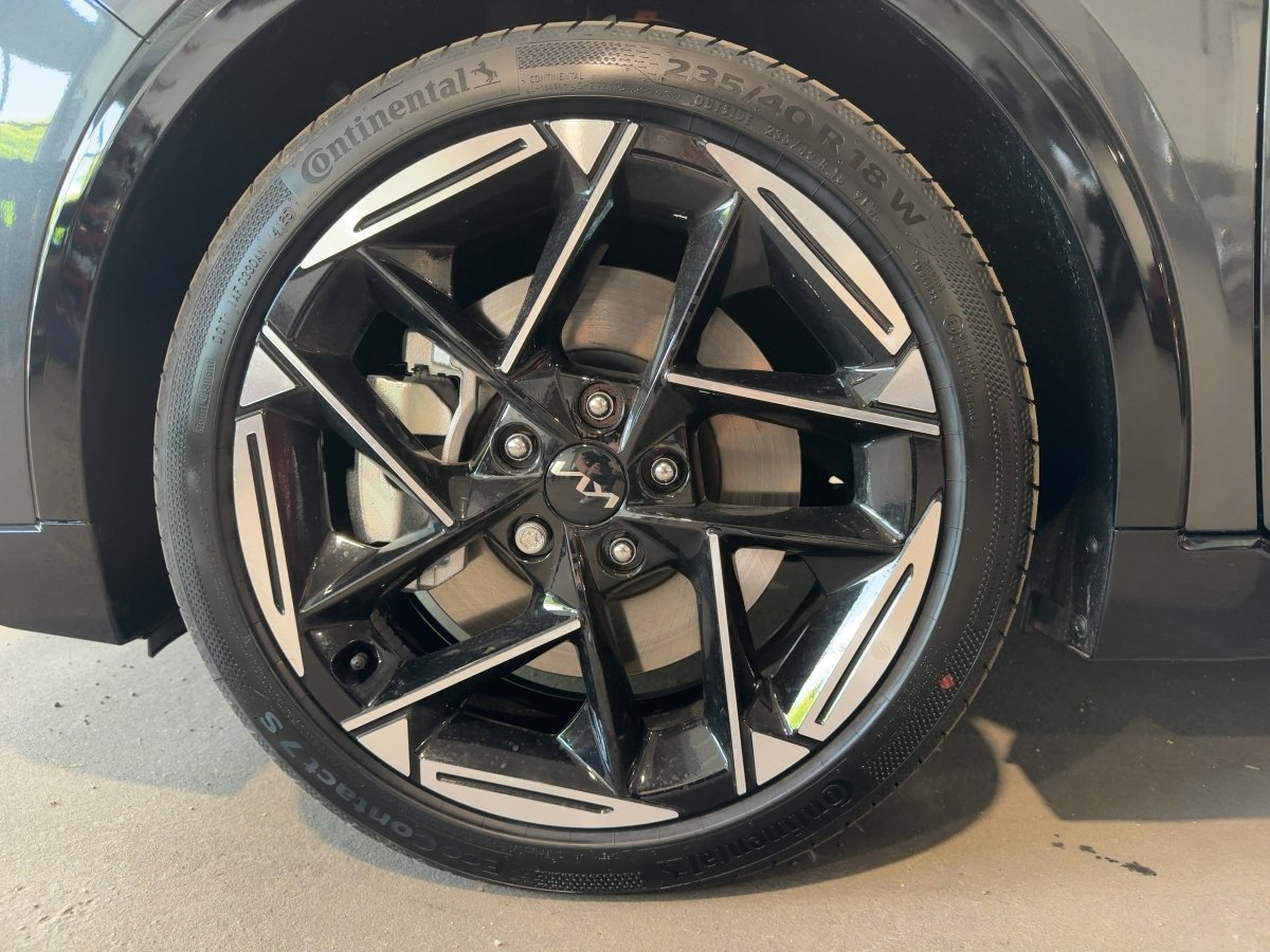 Kia K4 SW – Bild 14