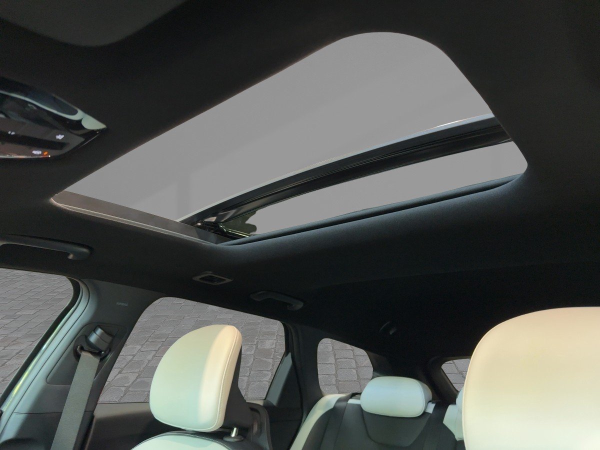 Kia K4 SW – Bild 15