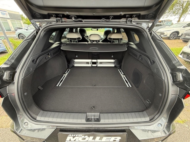 Kia K4 SW – Bild 13