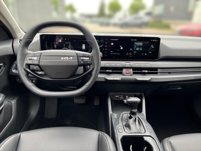 Kia K4 SW – Bild 12