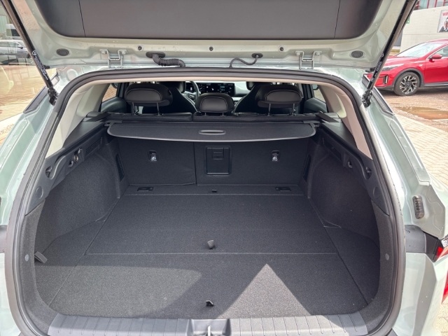 Kia K4 SW – Bild 14
