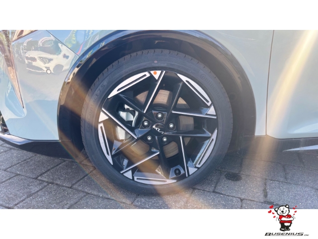 Kia K4 – Bild 18