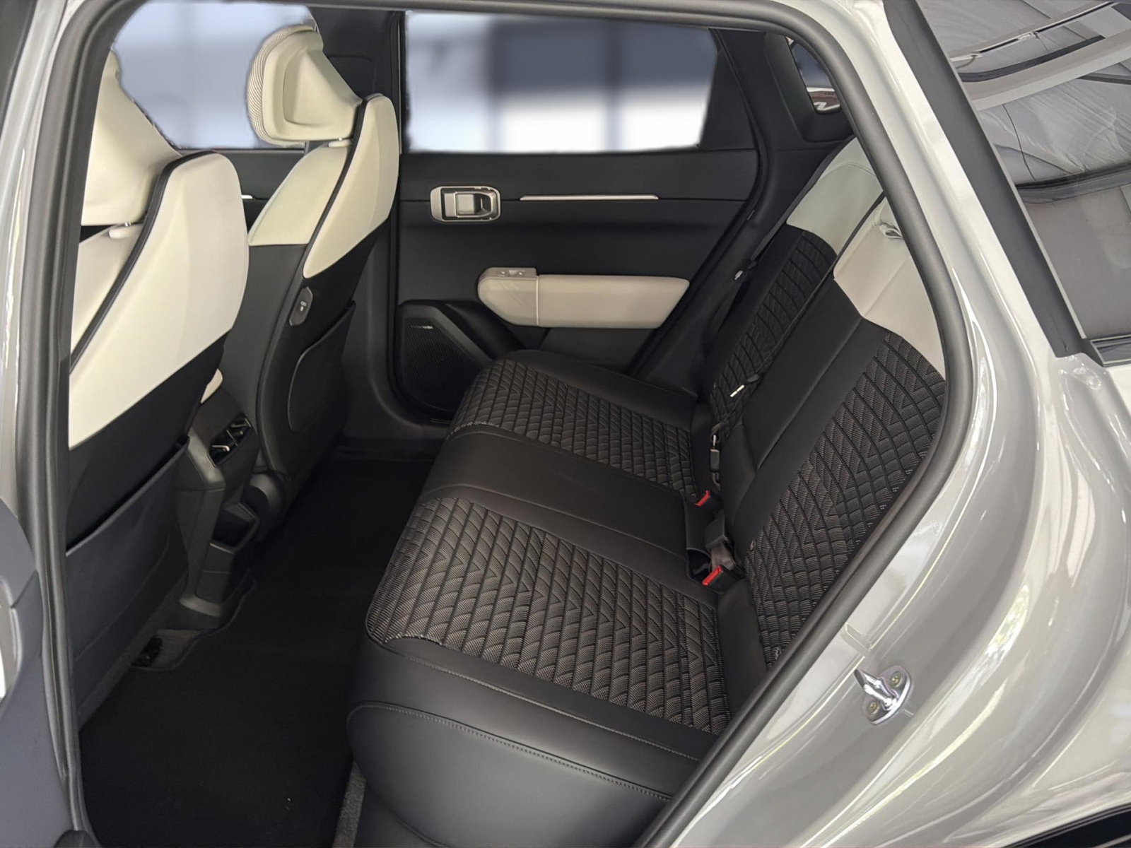 Kia EV4 Fastback – Bild 15