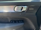 Volvo XC40 B4 Benziner Plus Dark 2WD
