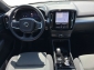 Volvo XC40 B4 Benziner Plus Dark 2WD
