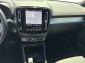 Volvo XC40 B4 Benziner Plus Dark 2WD