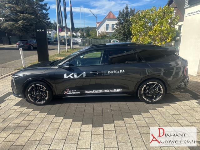 Kia K4 SW – Bild 10