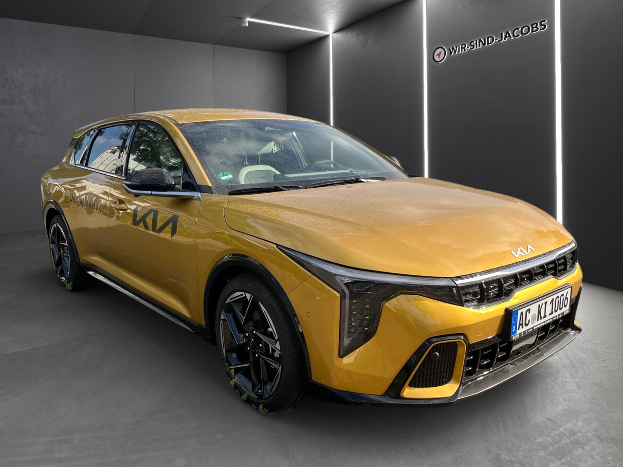 Kia K4