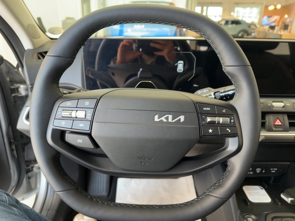 Kia K4 – Bild 12
