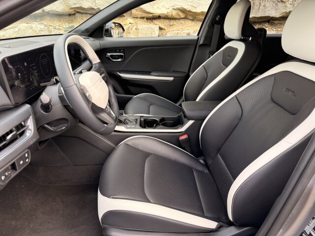 Kia K4 SW – Bild 12