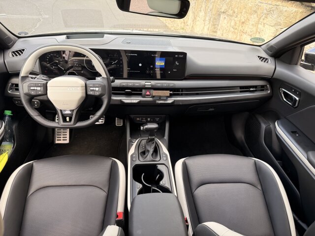 Kia K4 SW – Bild 14