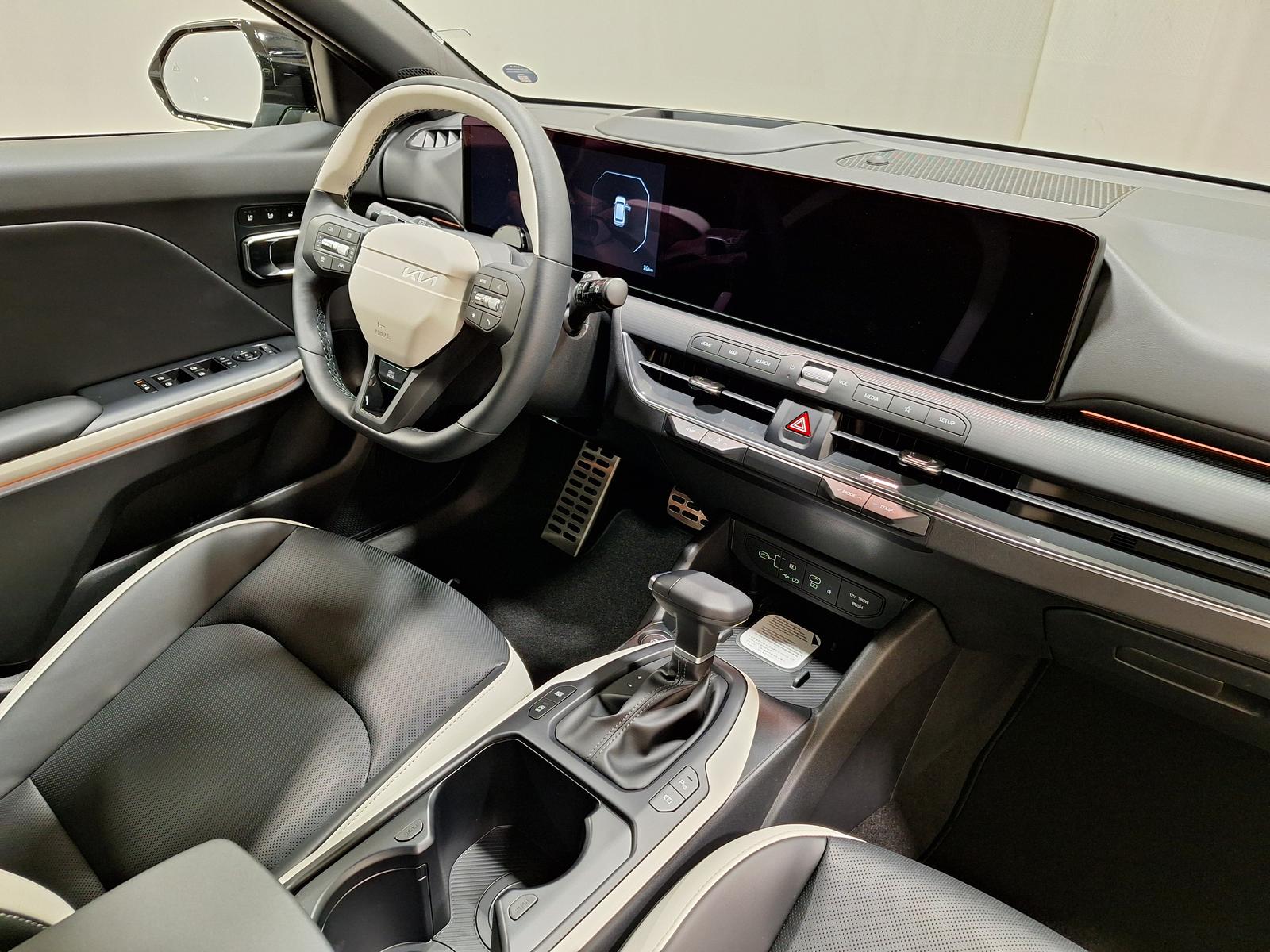 Kia K4 SW – Bild 13