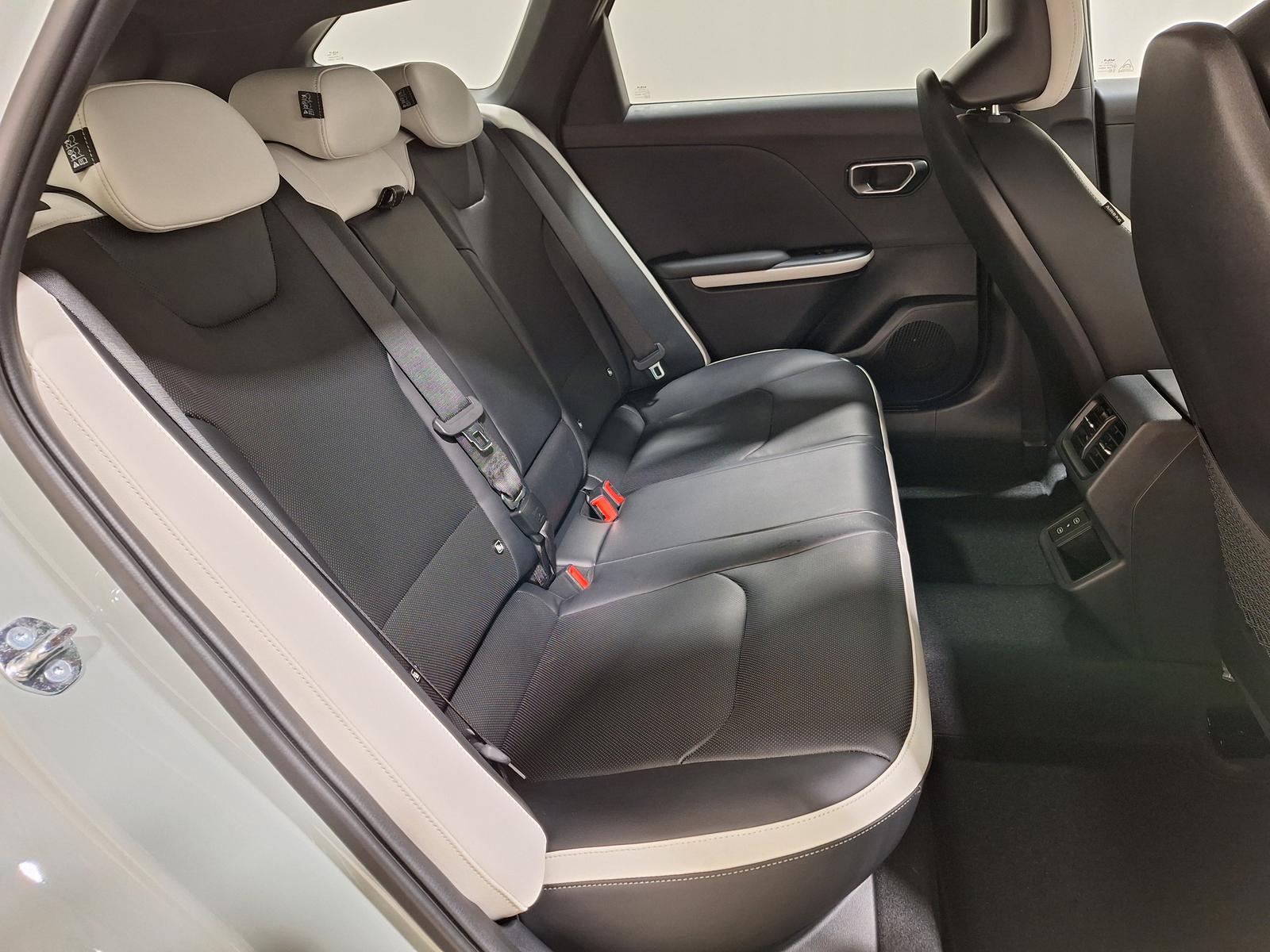 Kia K4 SW – Bild 24