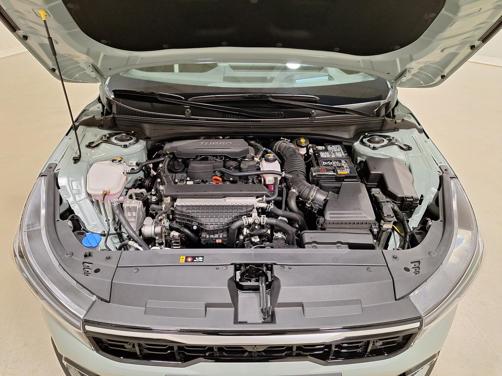 Kia K4 SW – Bild 27