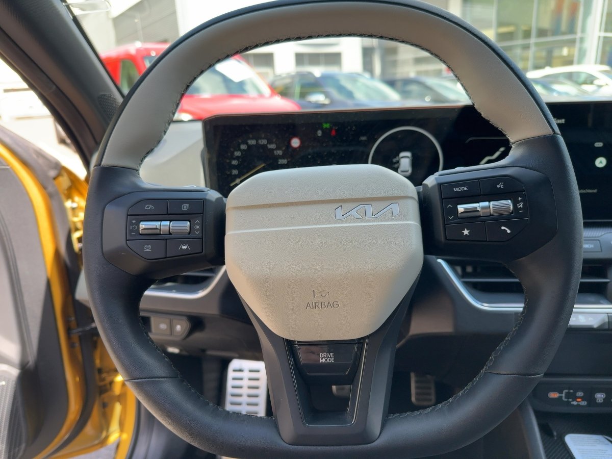 Kia K4 – Bild 12