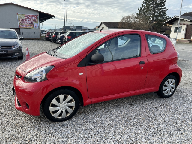 Toyota Aygo Basis 1.0i Euro5 1.Hand