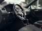 VW Tiguan Allspace R-line / Pano / KeylessGO / 360�