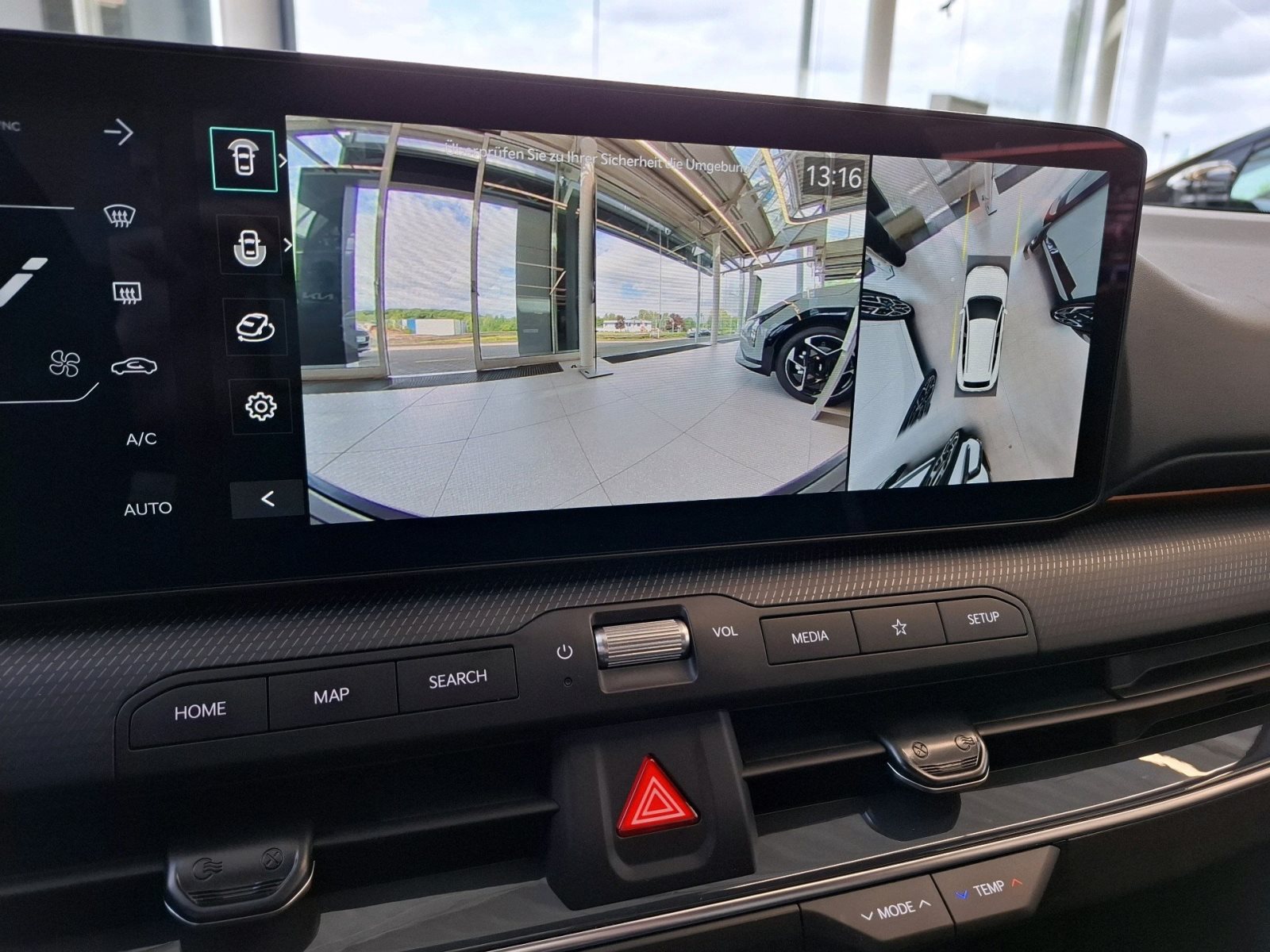 Kia K4 SW – Bild 13