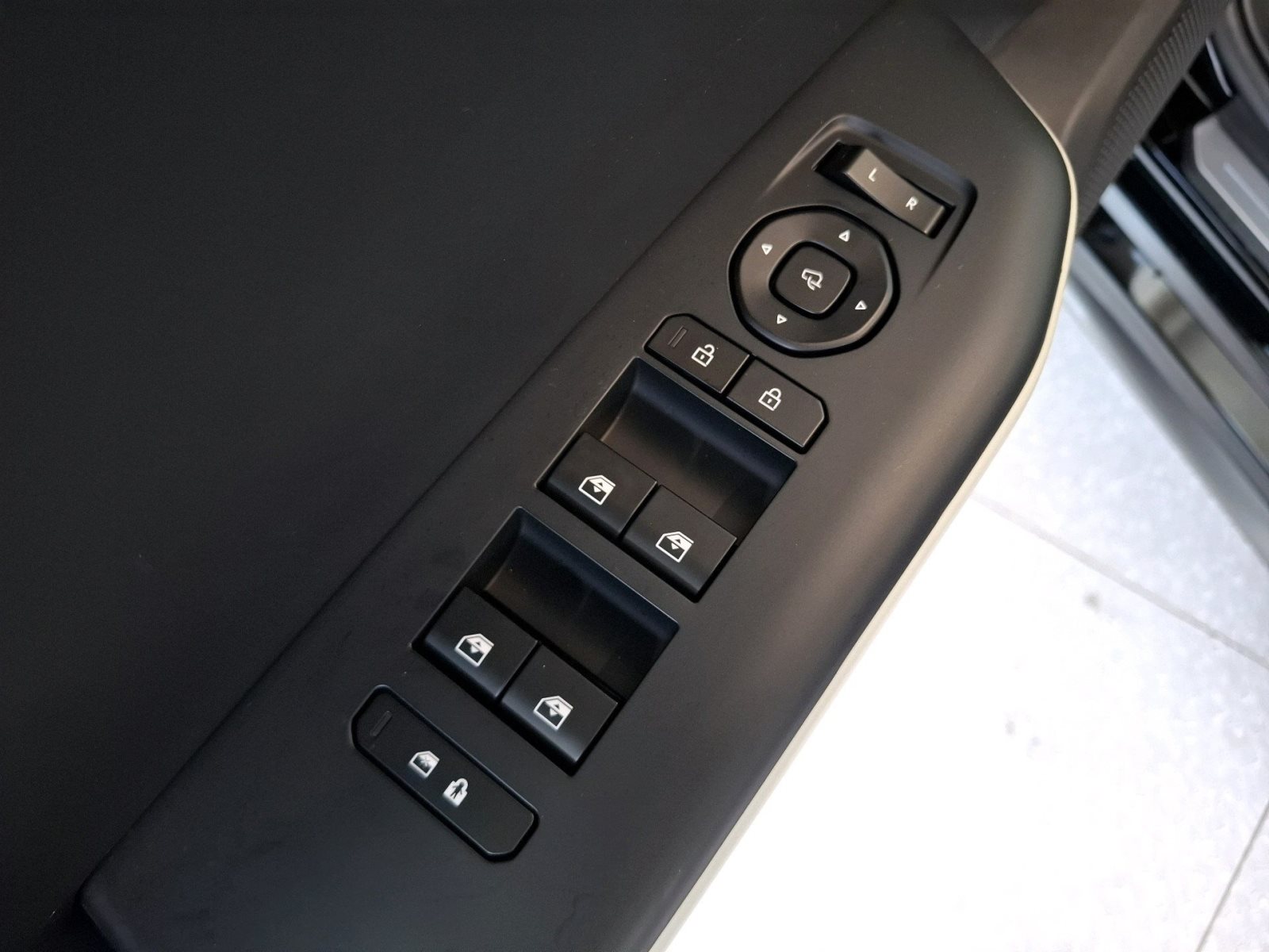 Kia K4 SW – Bild 20